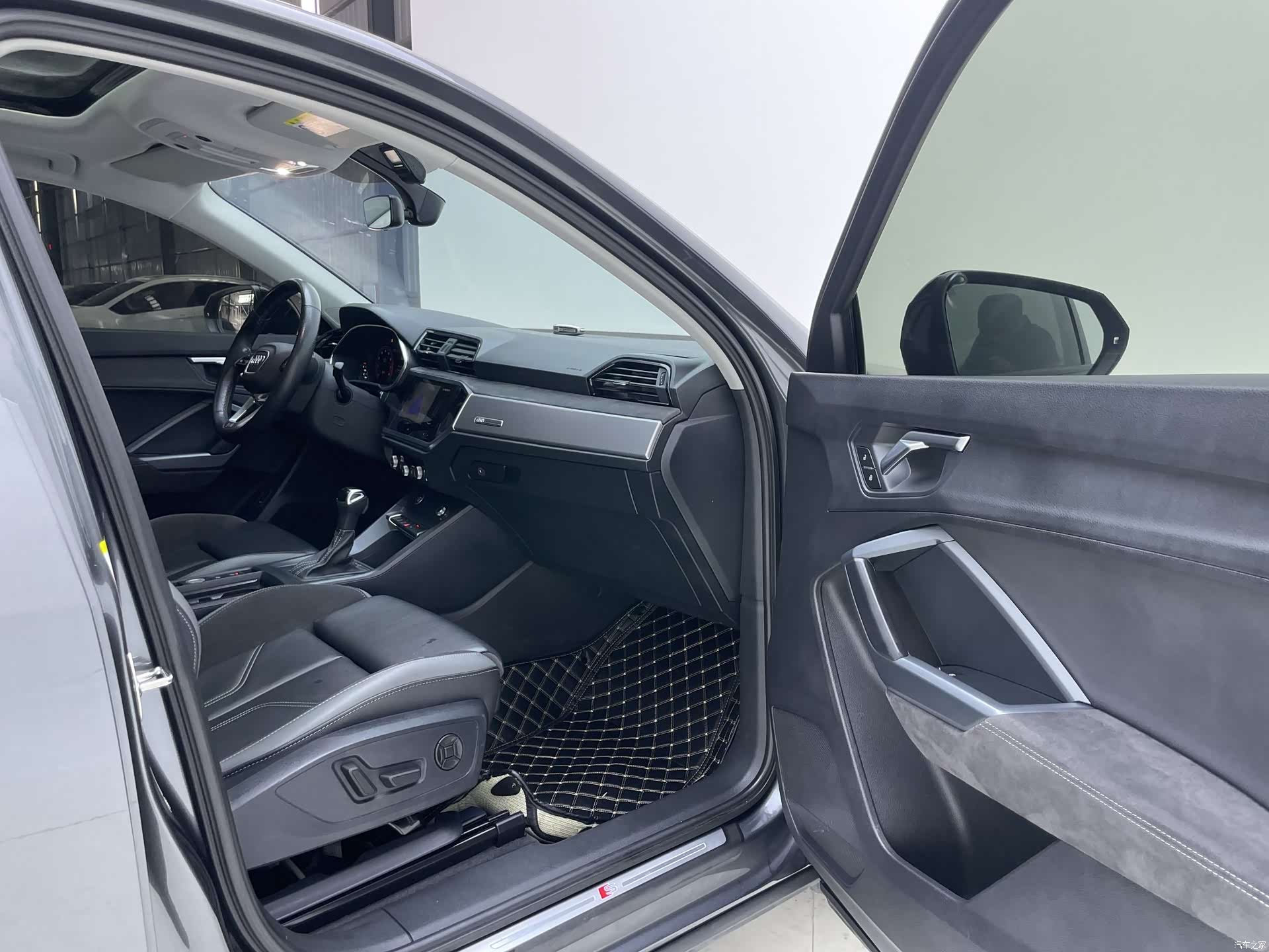 Audi Q3, 2023 31