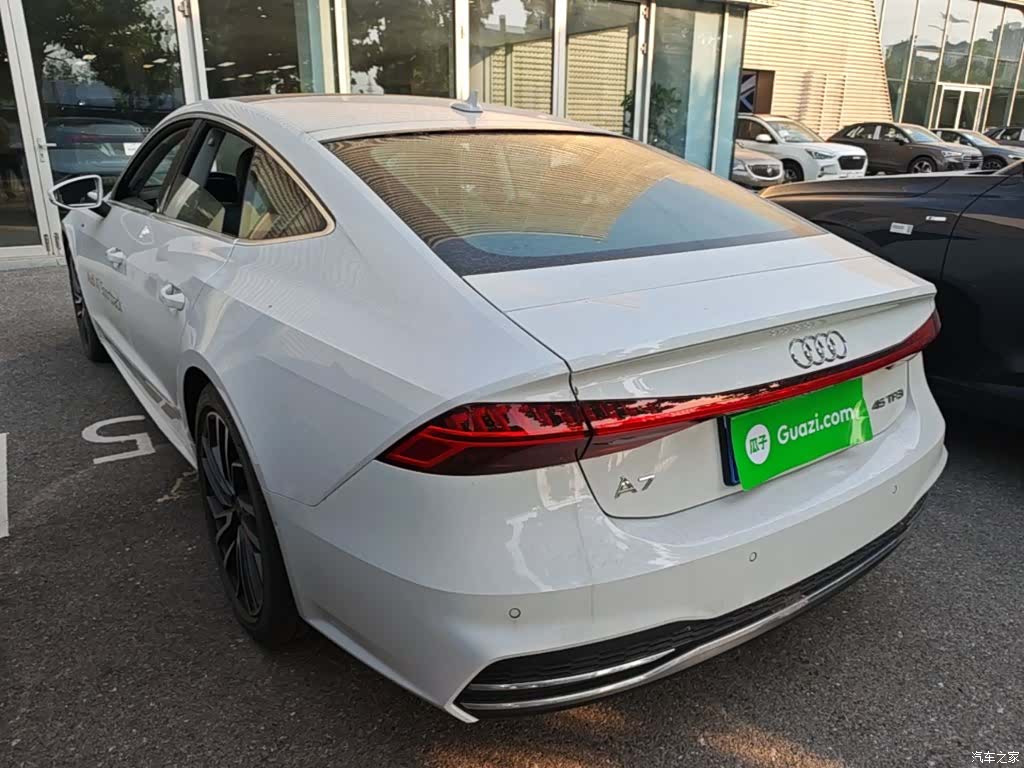 Audi A7, 2024 все фото