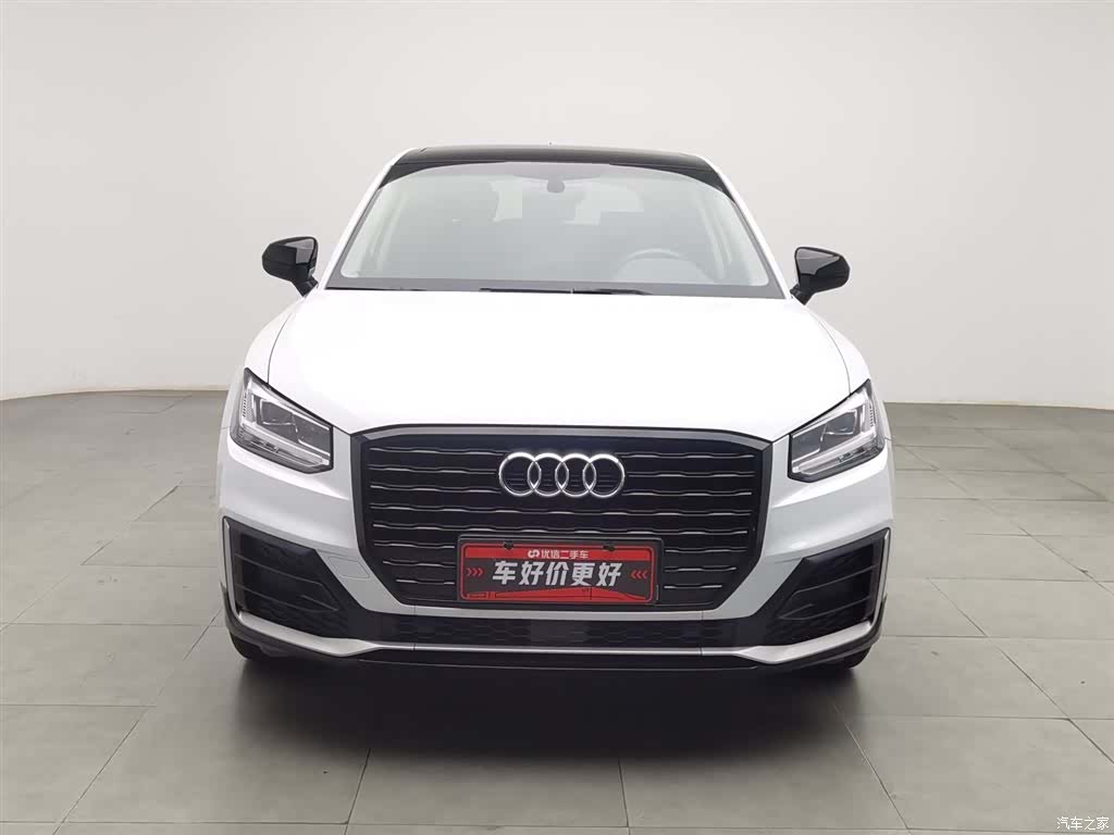 Audi Q2L, 2021 3