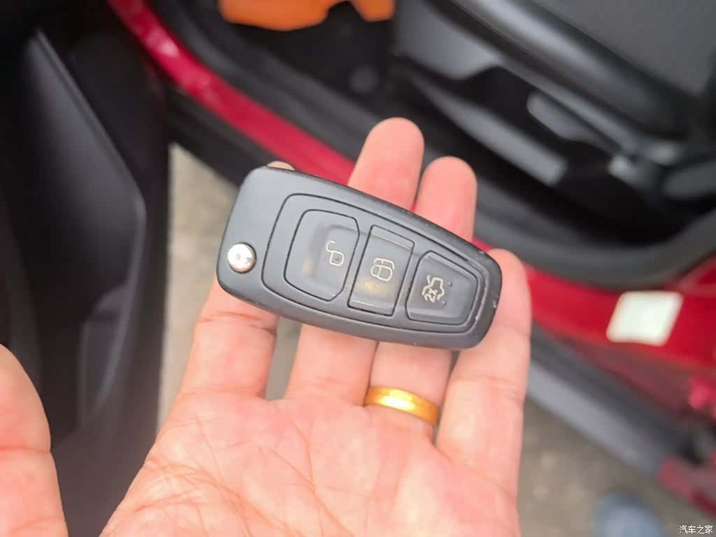 Ford Focus, 2018 9
