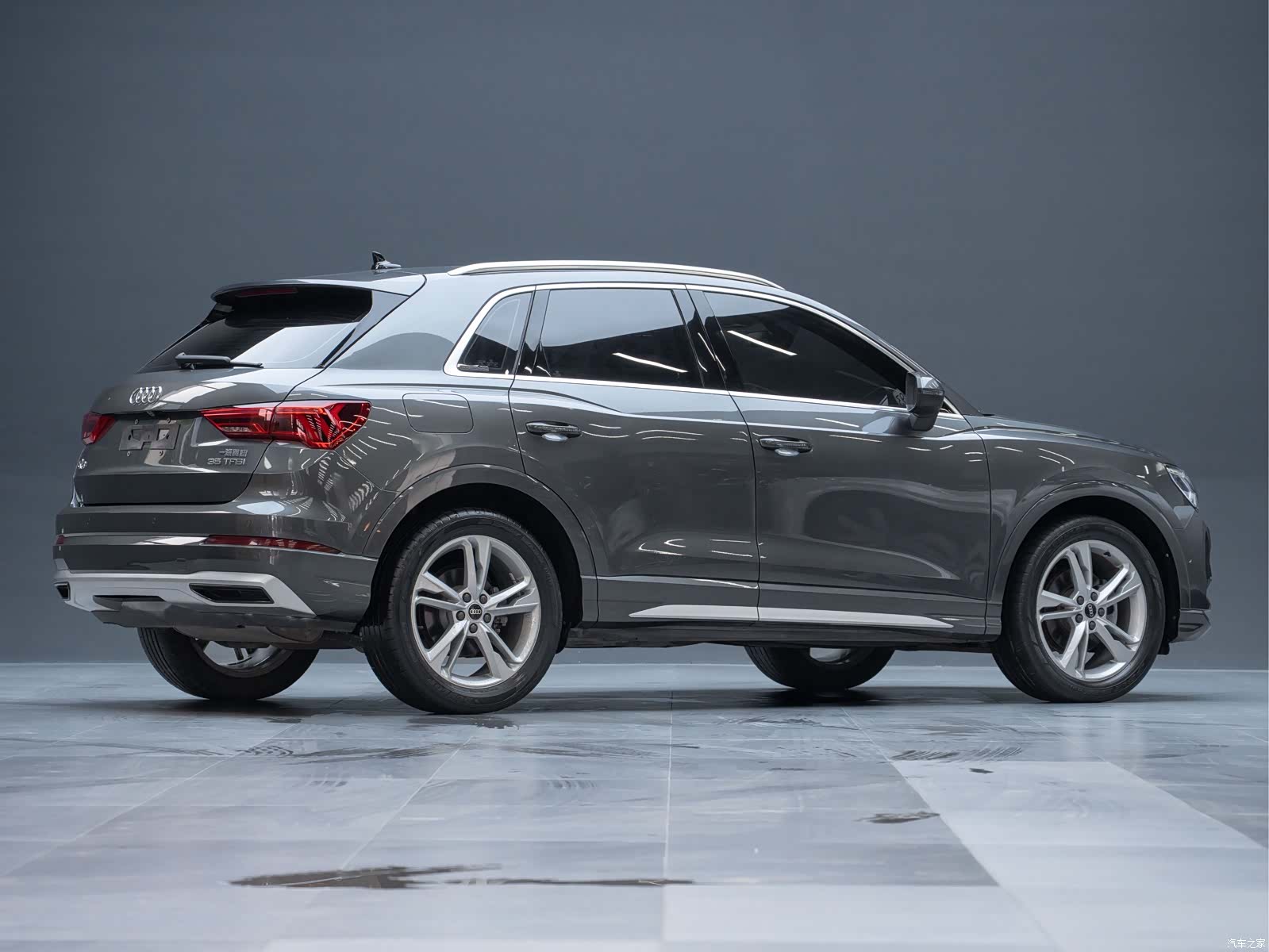 Audi Q3, 2022 8