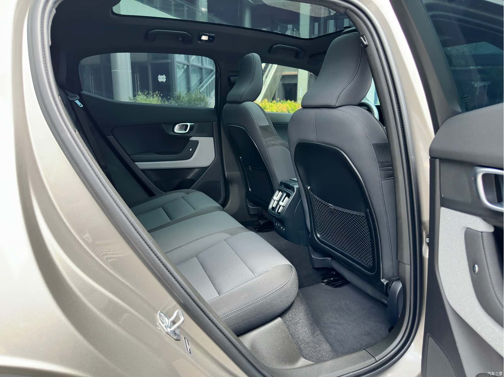 Polestar 2, 2022 12