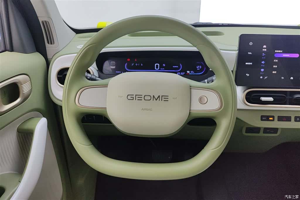 Geely Panda, 2024 15