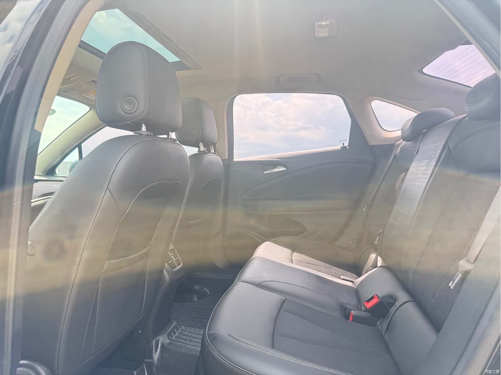 Buick Verano, 2018 8