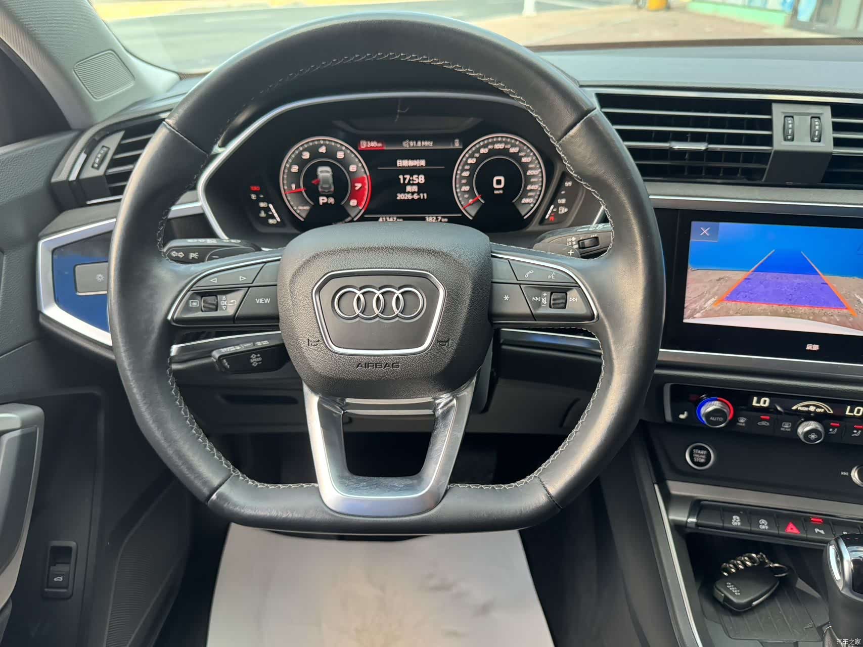 Audi Q3, 2022 6