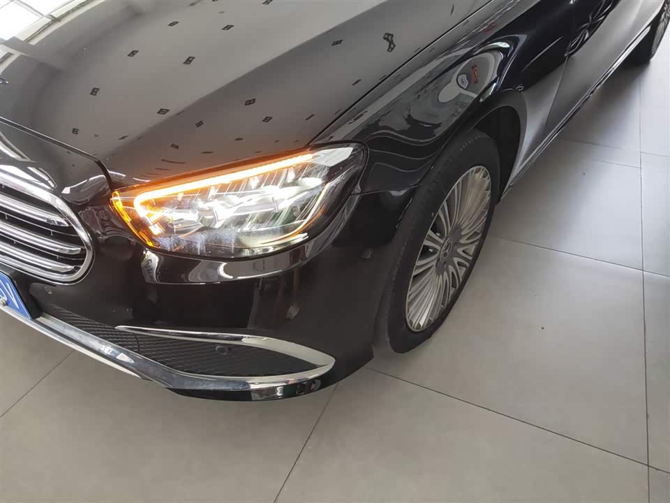 Mercedes-Benz E-class Mercedes-Benz E-class