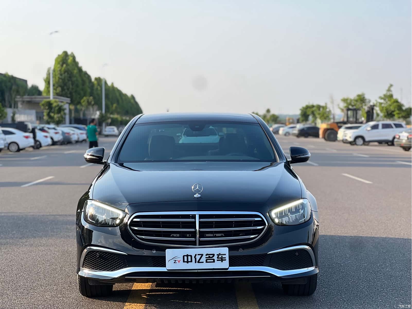 Mercedes-Benz E-Class, 2021 4