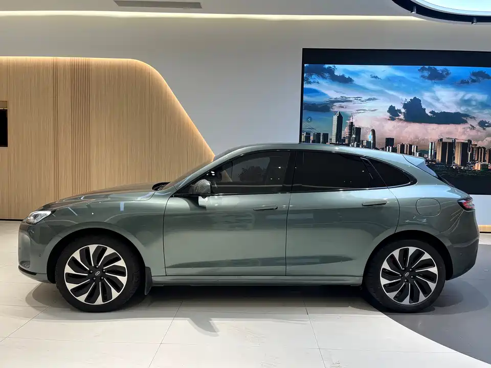 AITO Ask the world M5