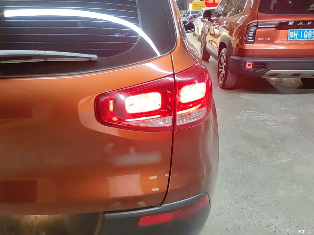 Kia KX3, 2015 8