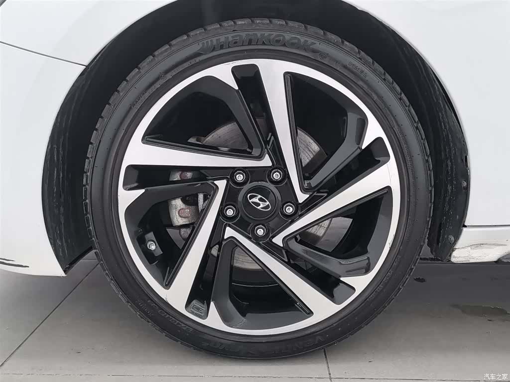 Hyundai Lafesta, 2020 17