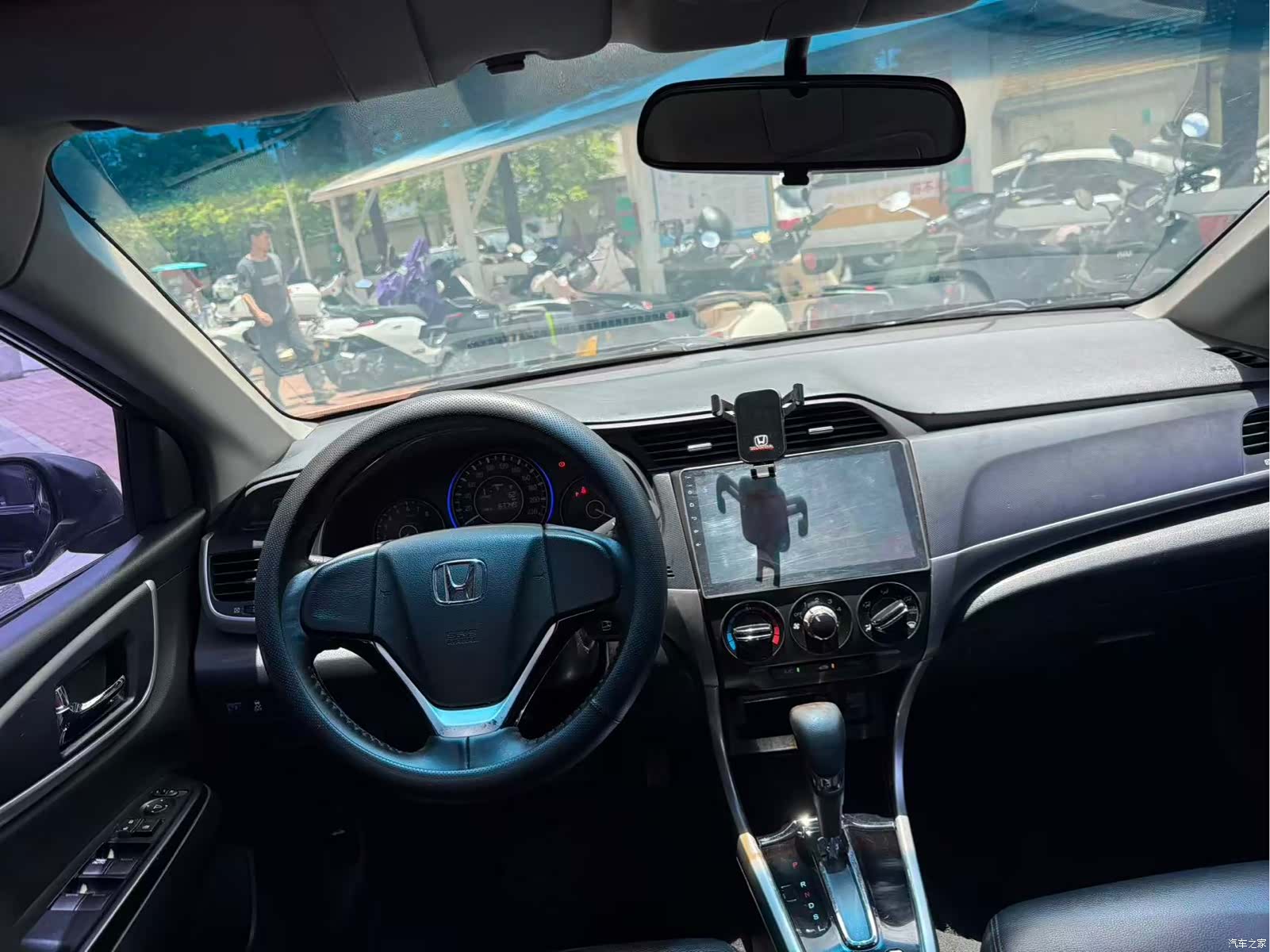 Honda Crider, 2017 все фото