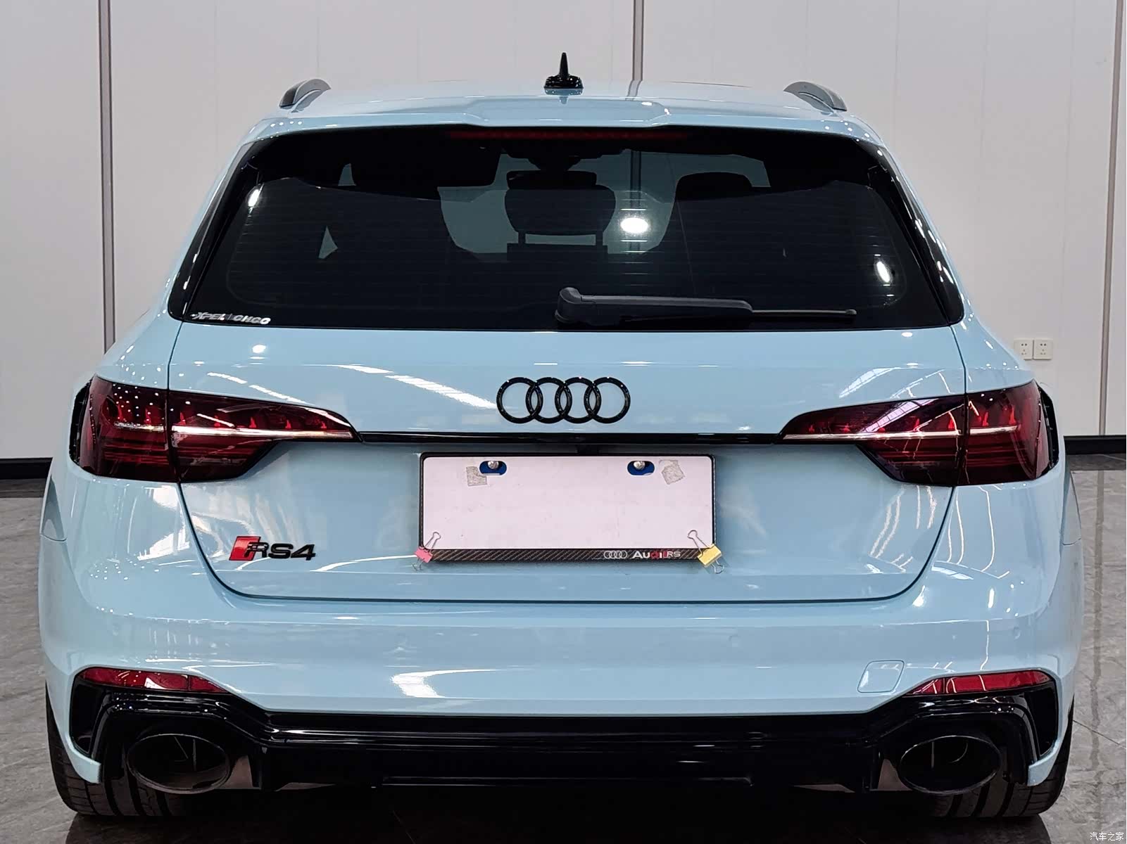 Audi RS4, 2025 6