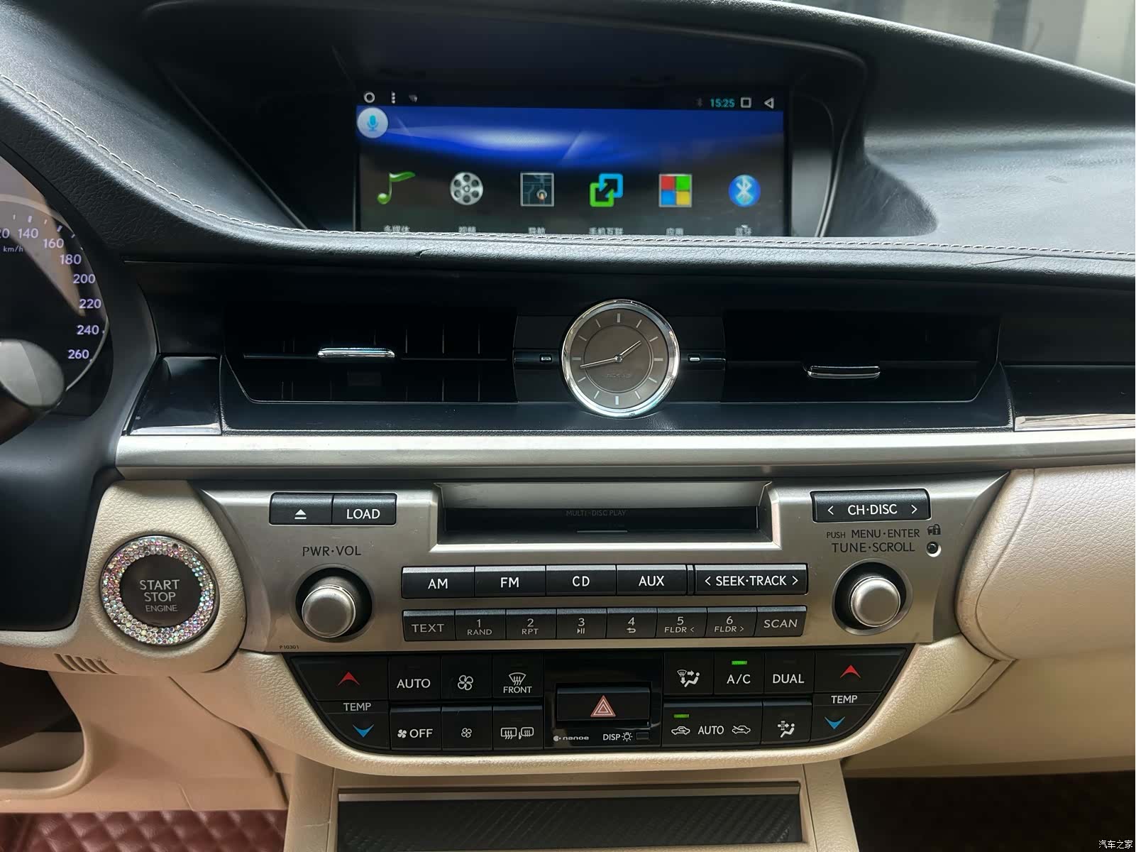 Lexus ES, 2012 7