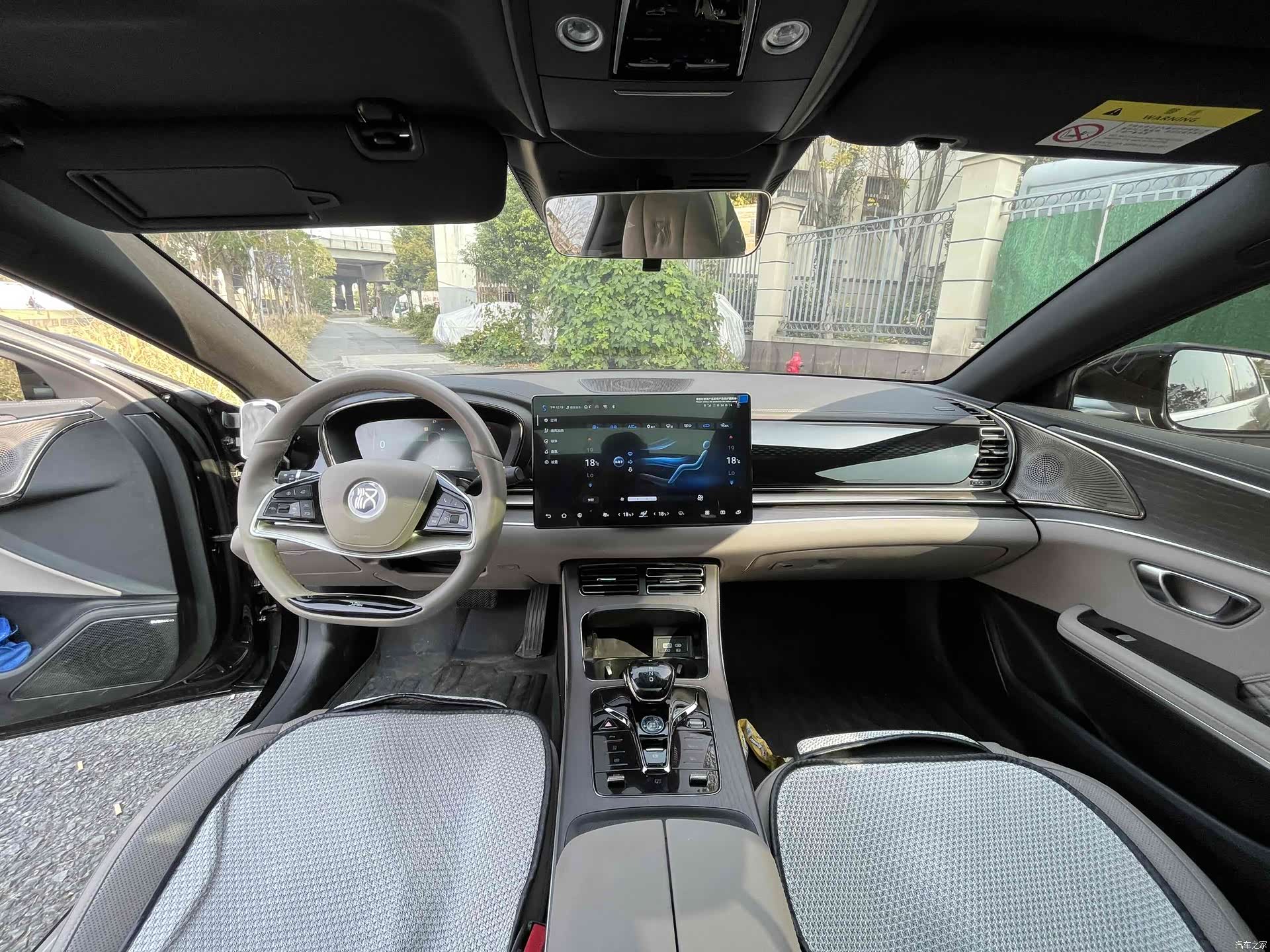 BYD Han, 2024 все фото