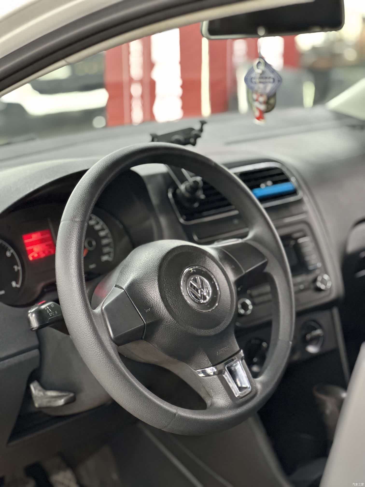 Volkswagen Polo, 2012 18