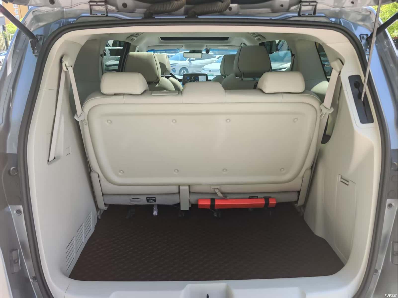 Buick GL8, 2020 15