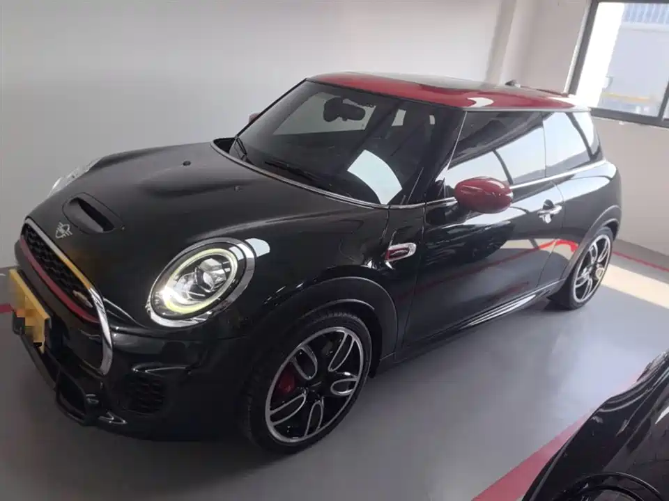 MINI JCW