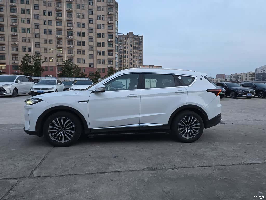Jetour X70, 2024 11