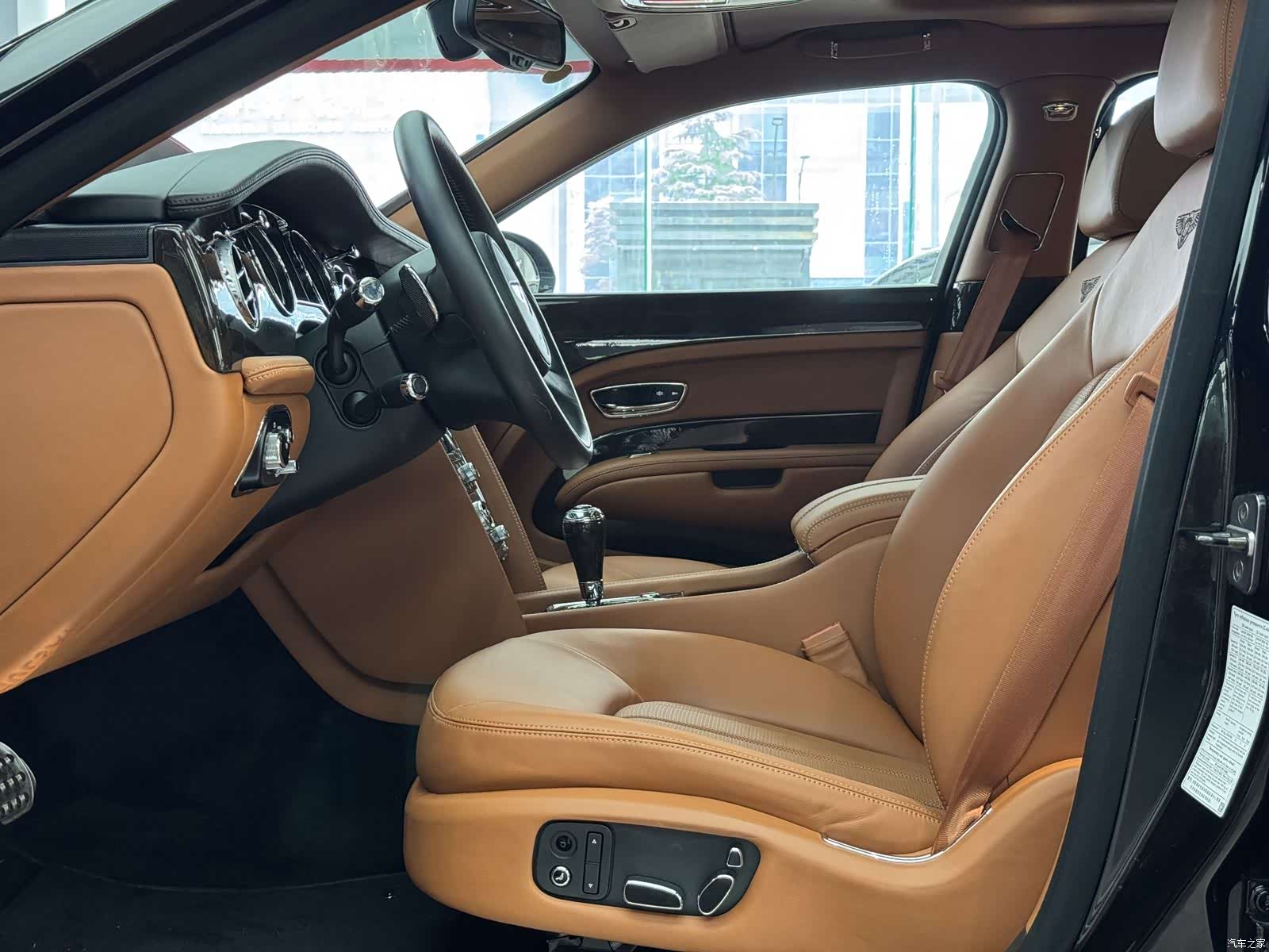 Bentley Mulsanne, 2014 15