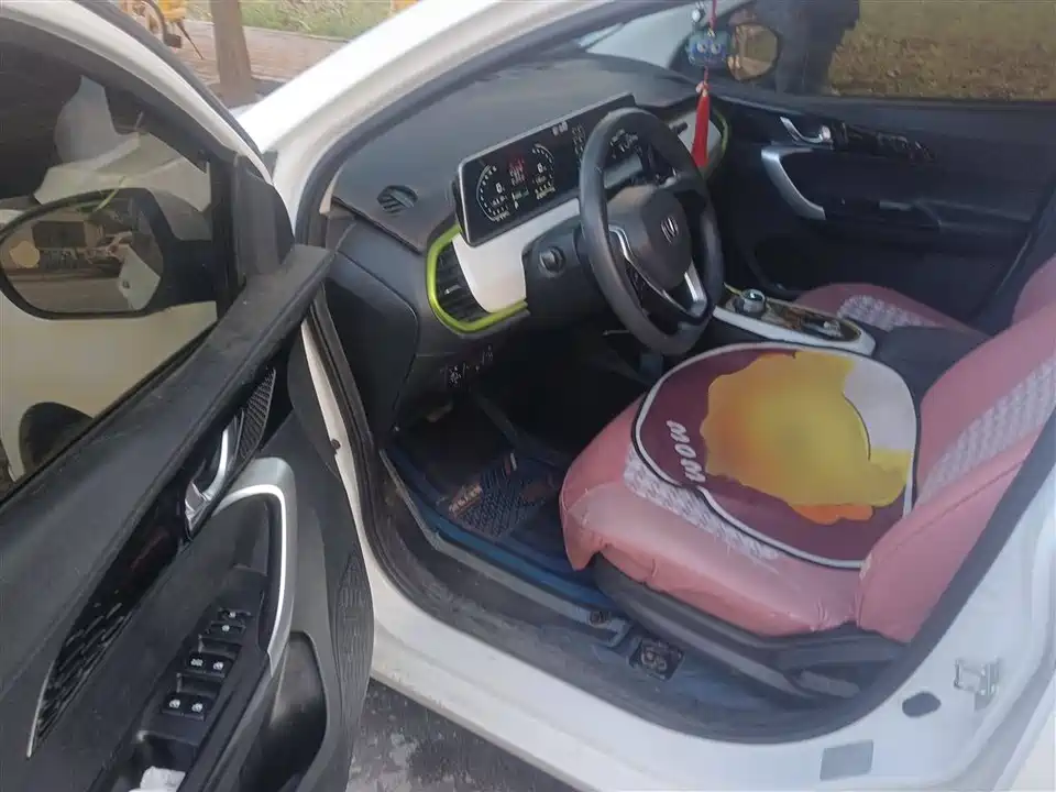 Changan Benben E-Star