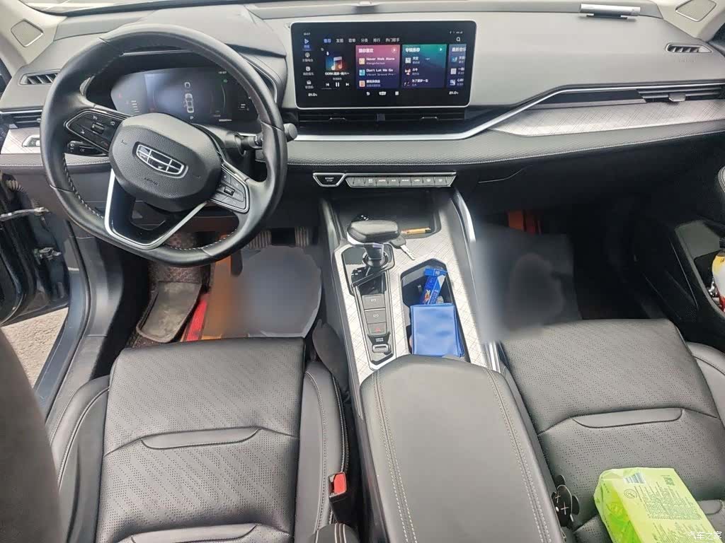 Geely Preface, 2022 13