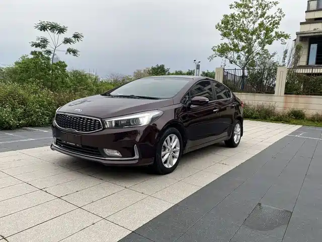 Kia K3 2016 — купить из Китая под заказ