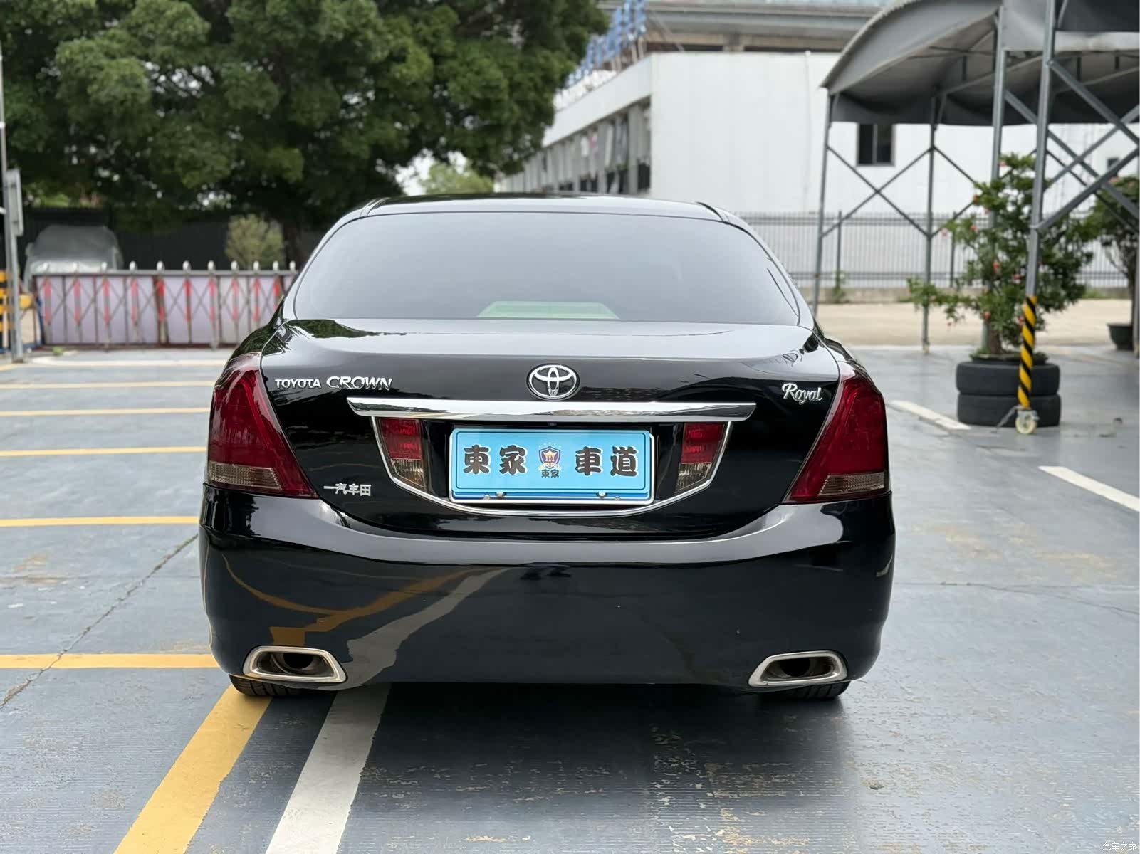 Toyota Crown, 2011 6