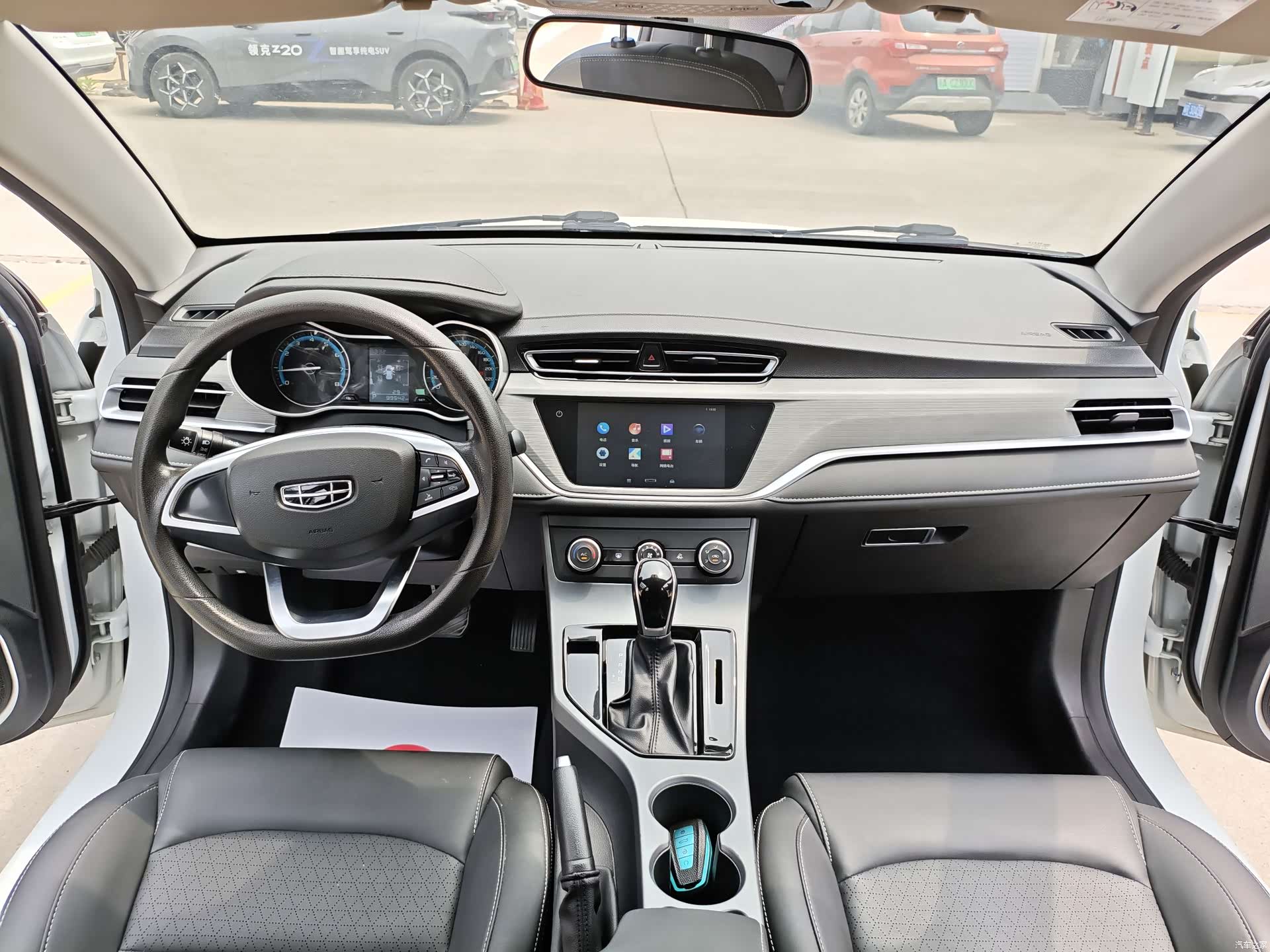 Geely Emgrand, 2021 11