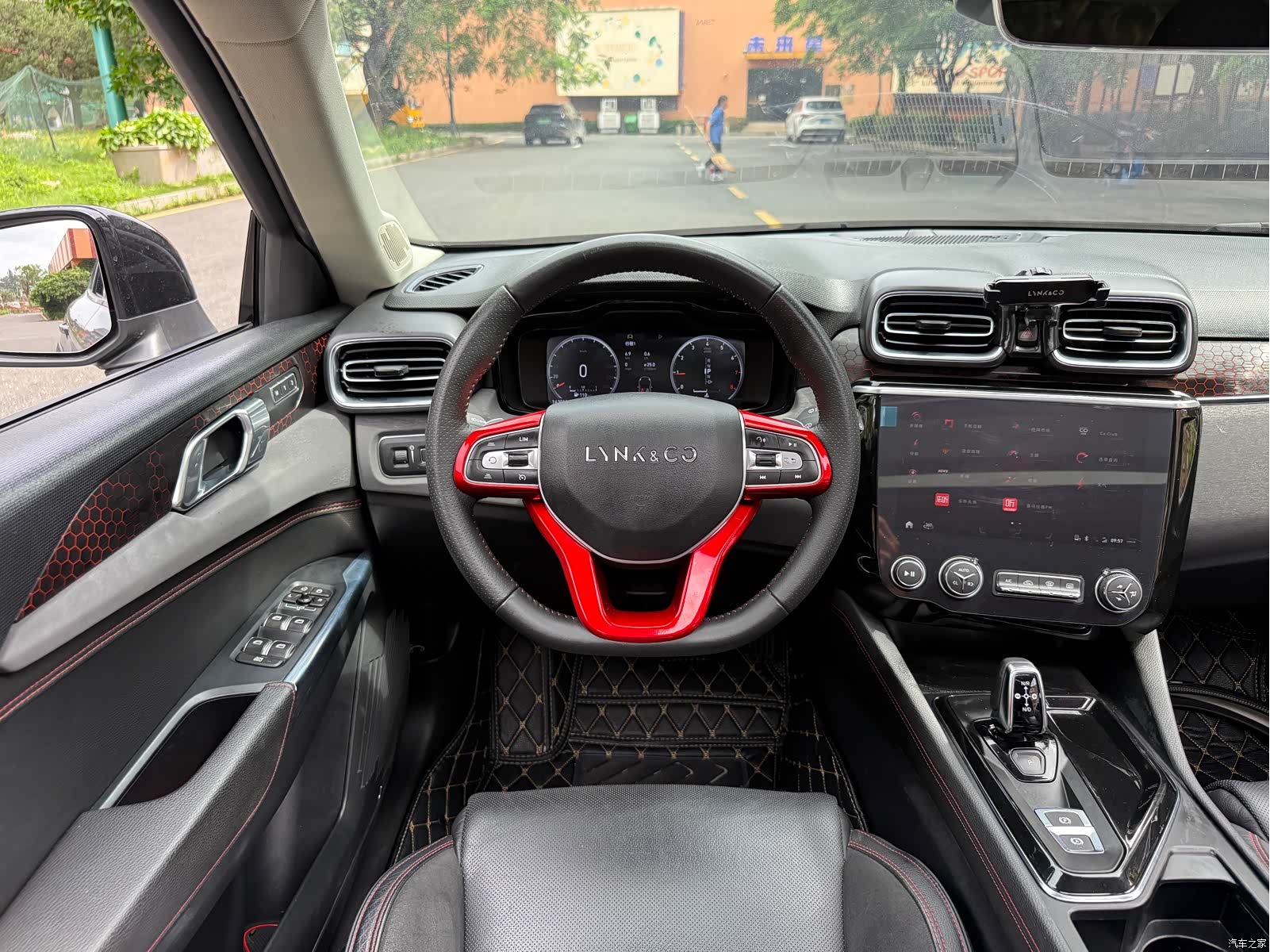 Lynk & Co 01, 2018 15