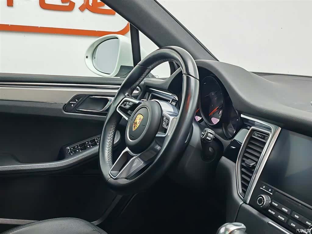Porsche Macan, 2017 22