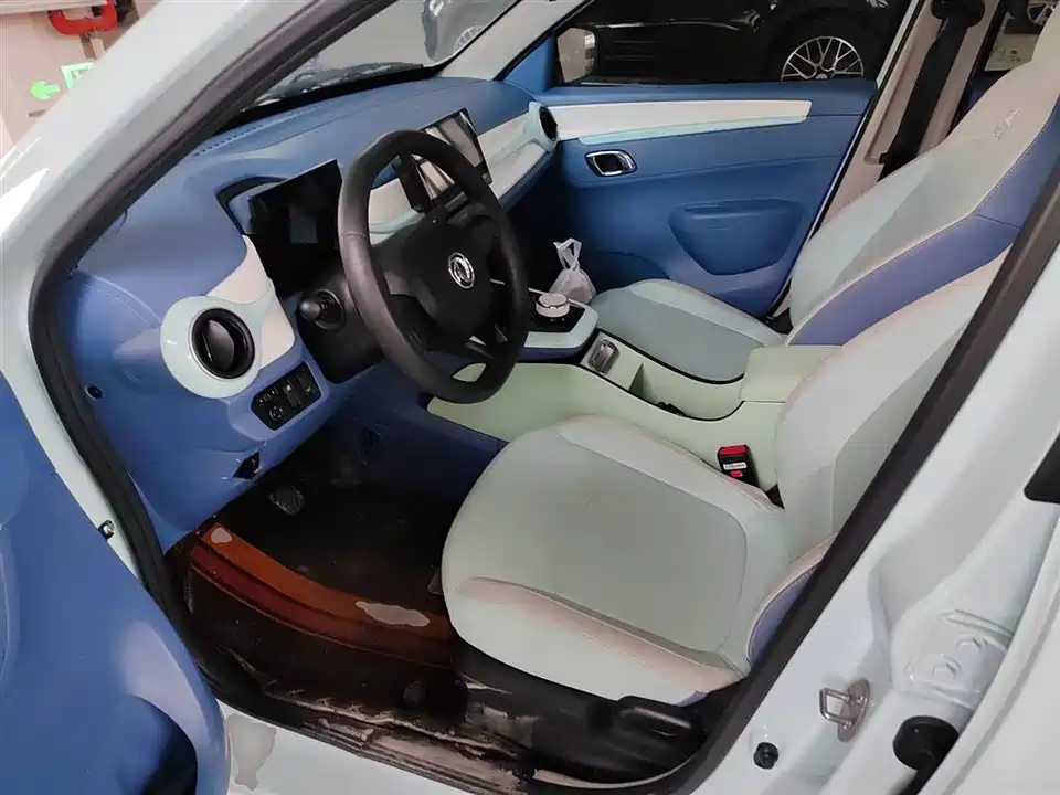 Dongfeng Nammi Nano BOX