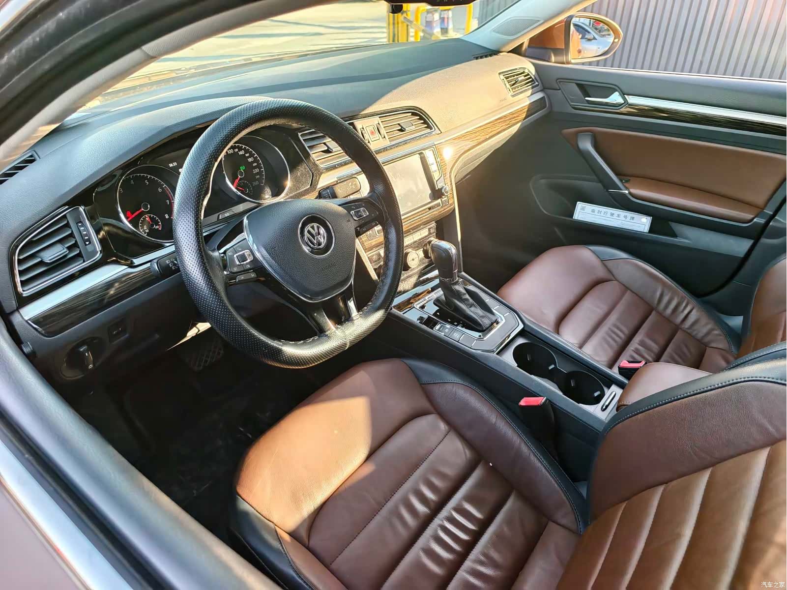 Volkswagen Lamando, 2015 7