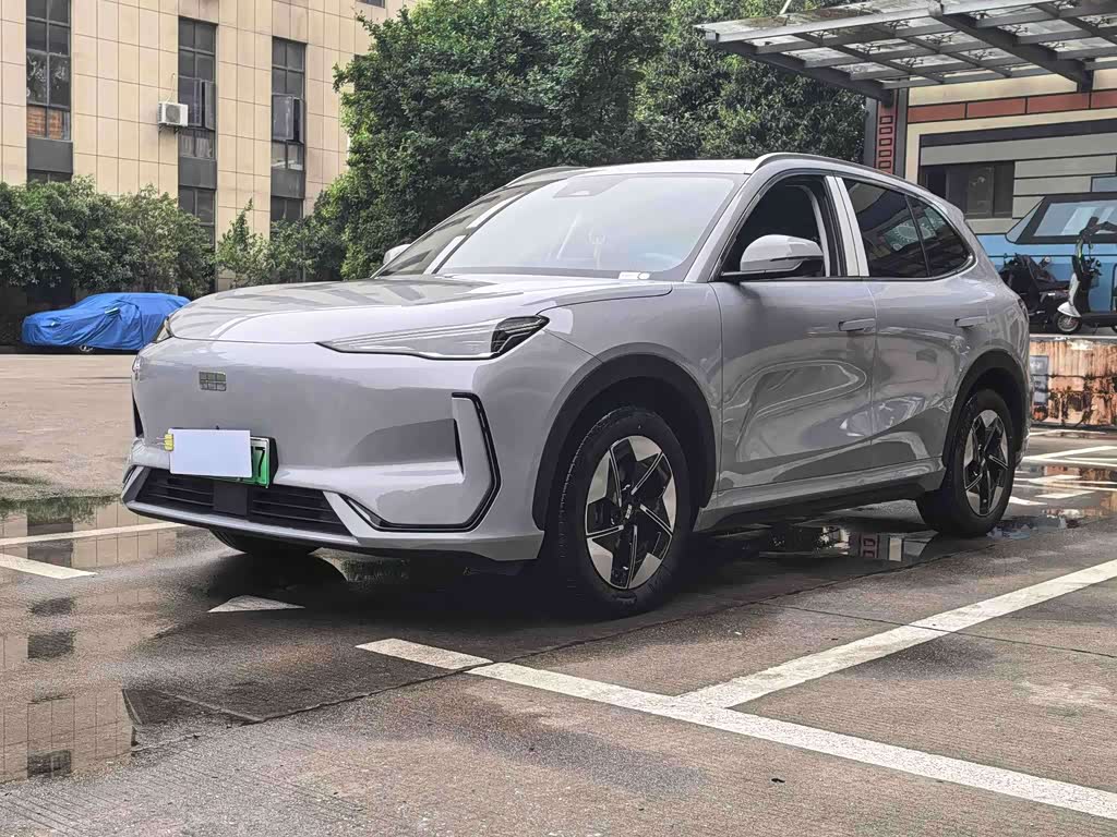 Geely Galaxy E5