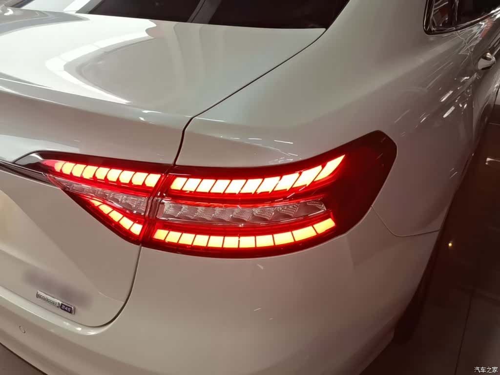 Ford Taurus, 2020 8