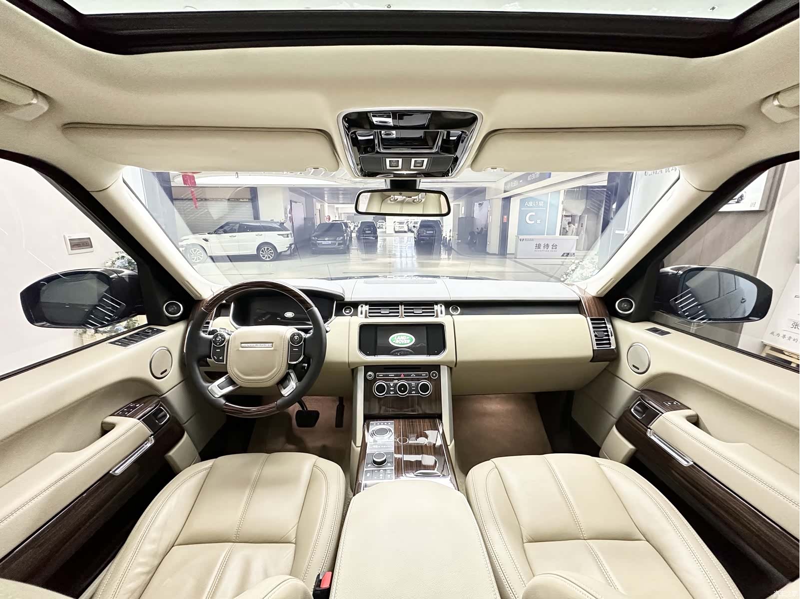 Land Rover Range Rover, 2016 11