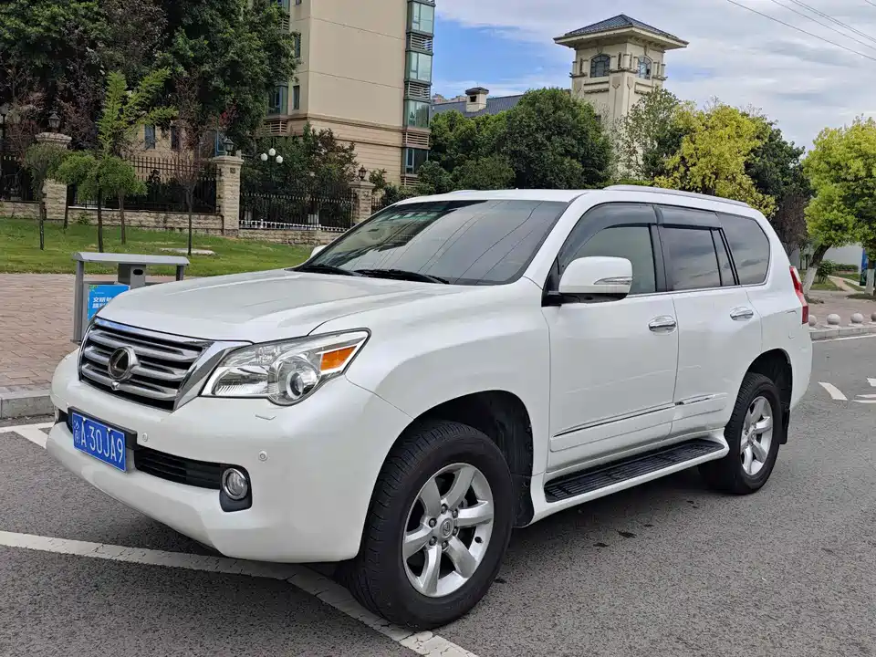 Lexus GX
