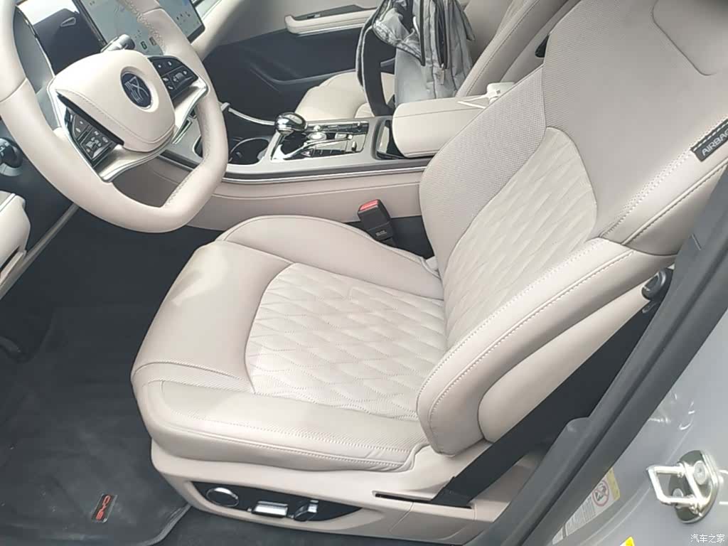 BYD Han, 2025 15