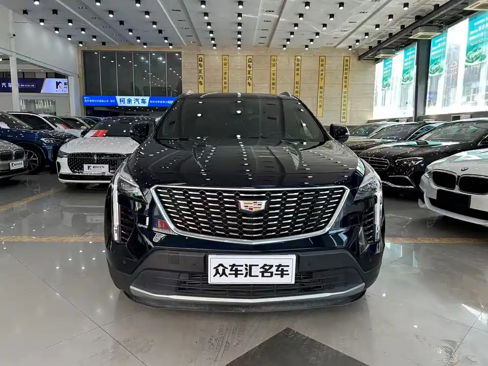Cadillac XT4