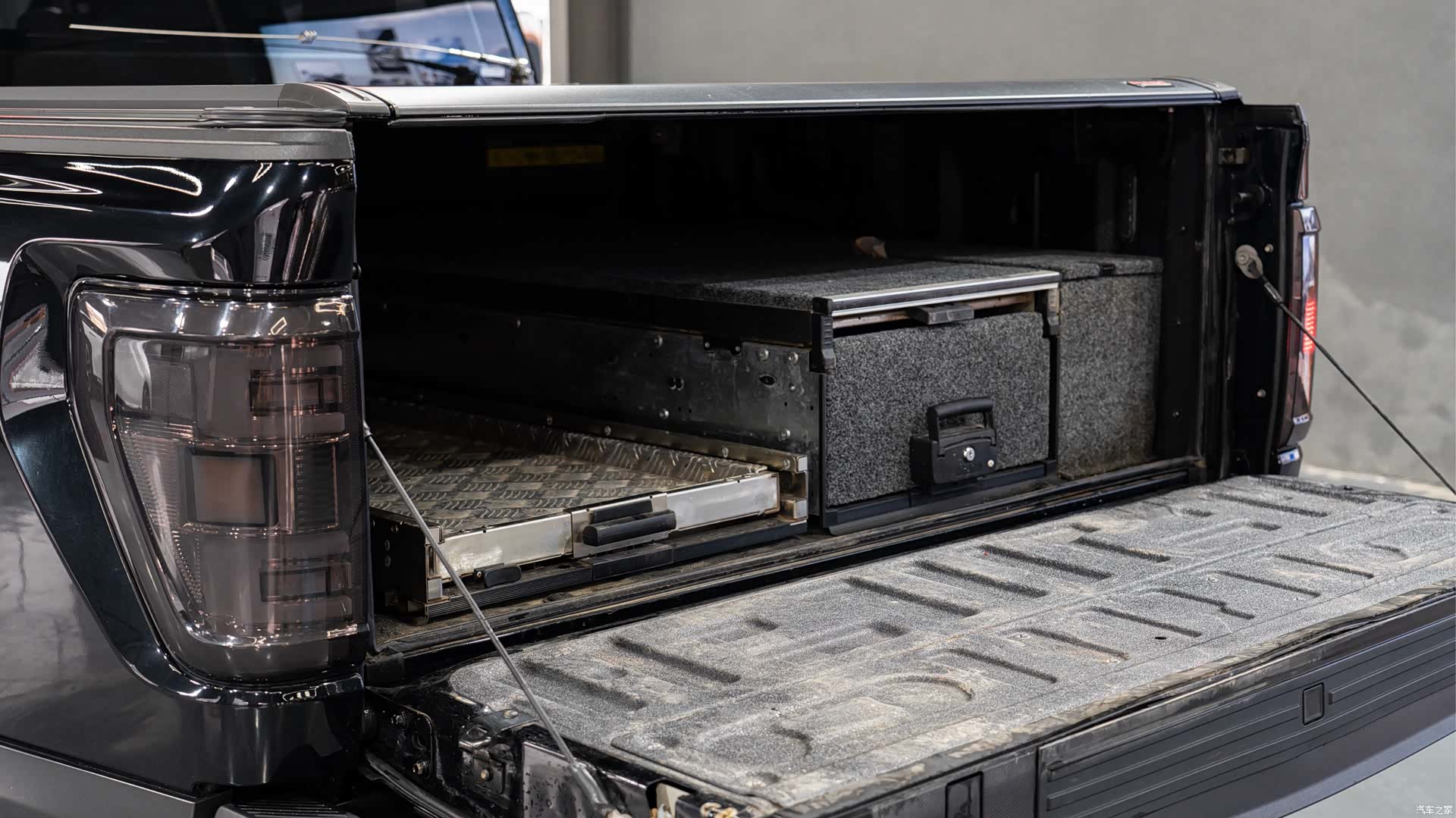 Ford F-150, 2023 6