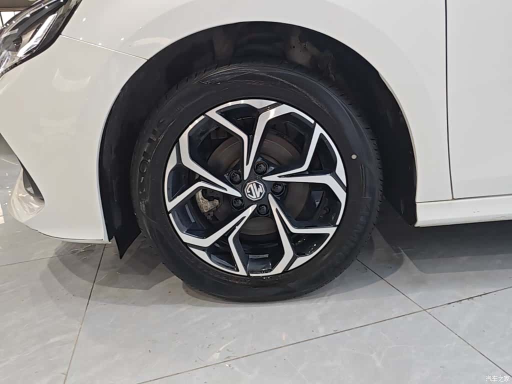 MG MG5, 2024 23