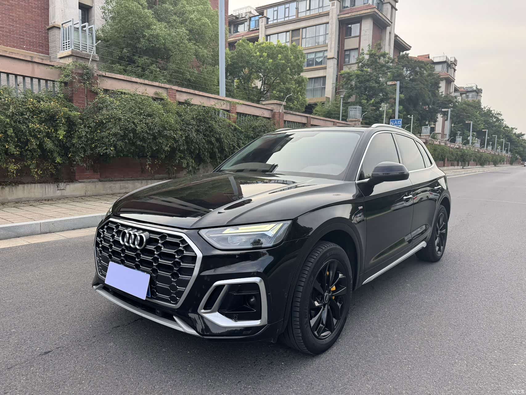 Audi Q5L, 2022 1