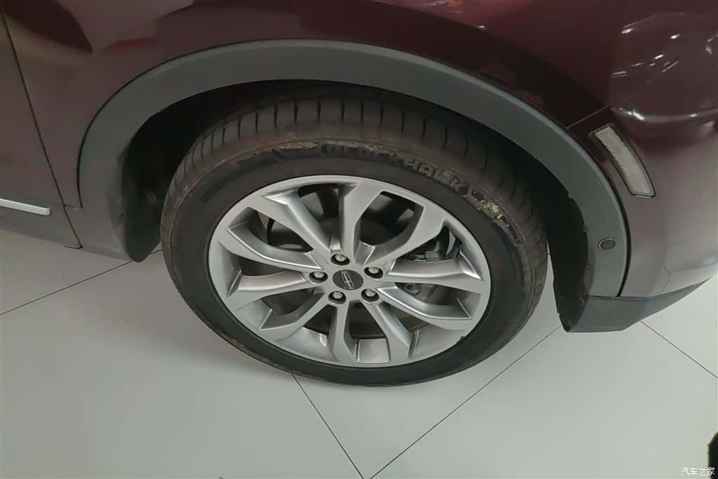 Lincoln MKC, 2019 6