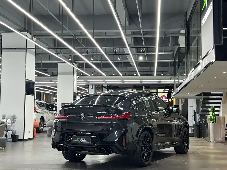 BMW X4 M
