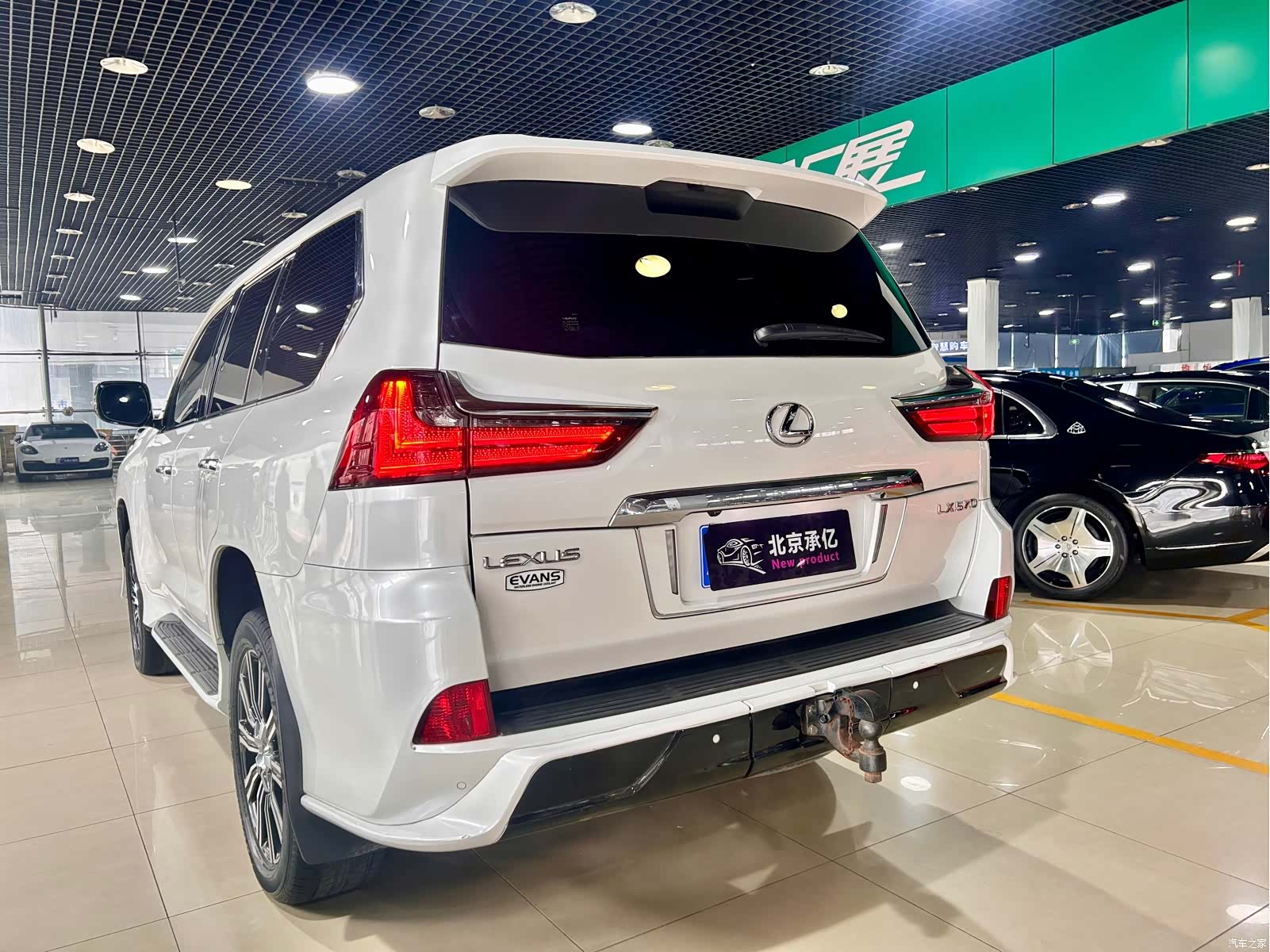 Lexus LX, 2018 17