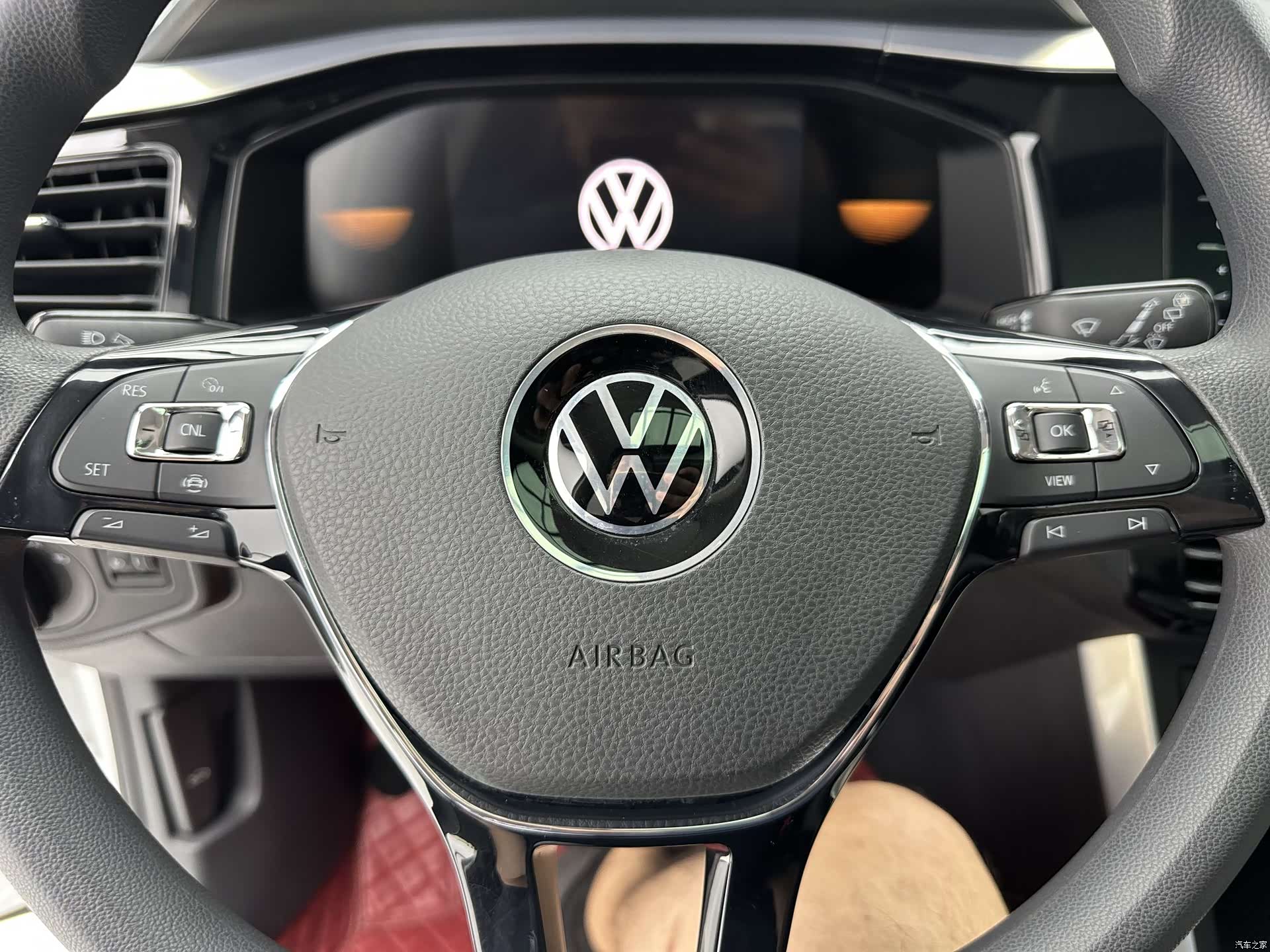Volkswagen Polo, 2023 13