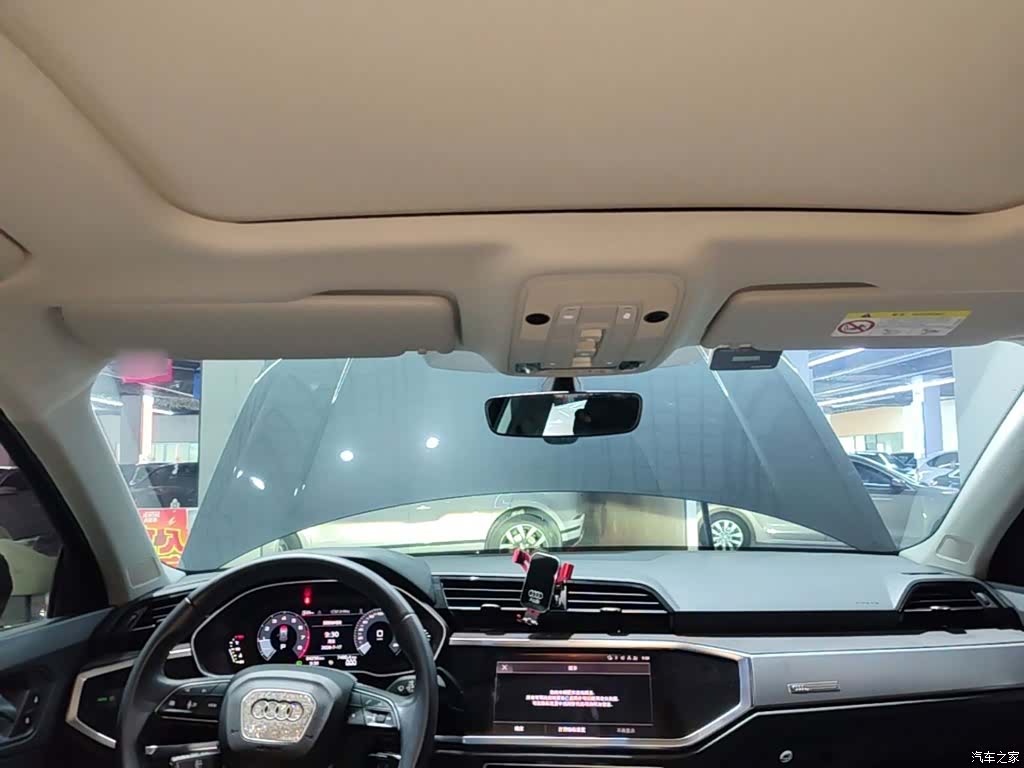 Audi Q3, 2023 18