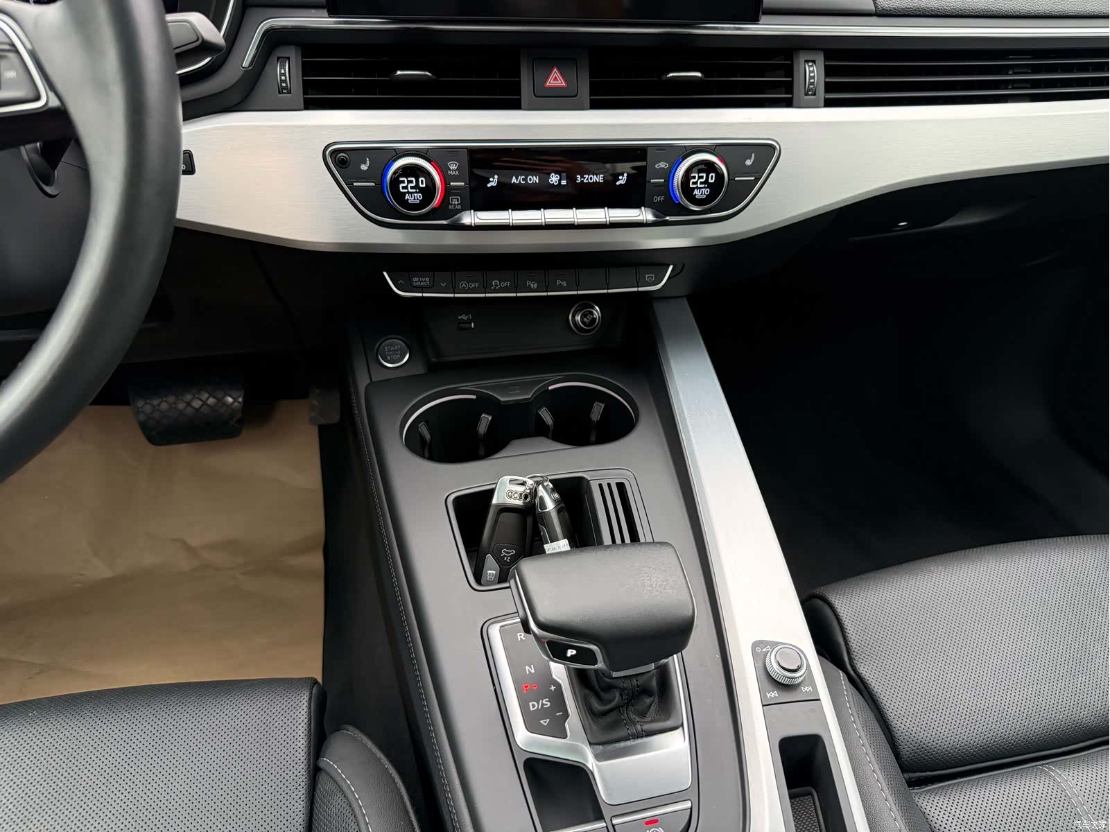 Audi A4L, 2023 12