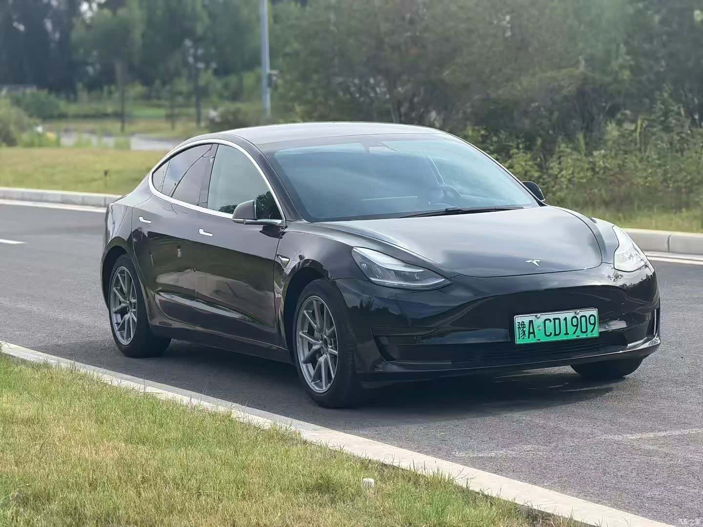 Tesla Model 3, 2020 3