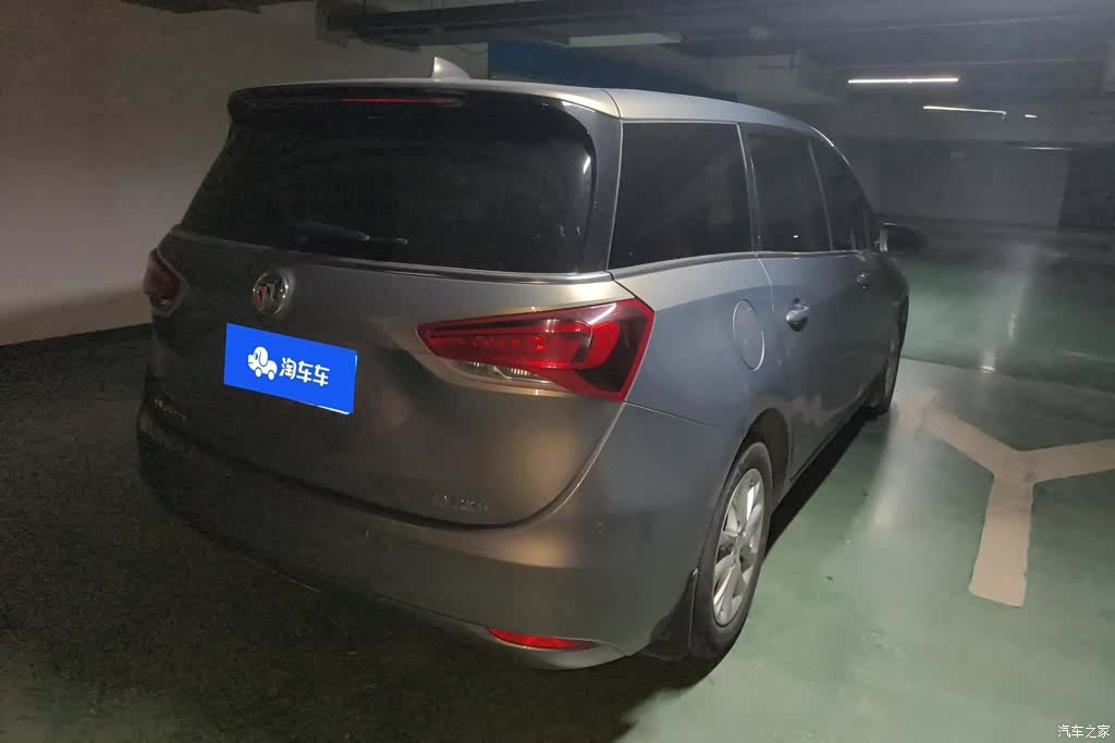 Buick GL6, 2018 3
