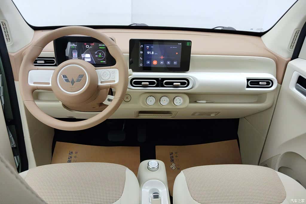 Wuling MINIEV, 2024 12